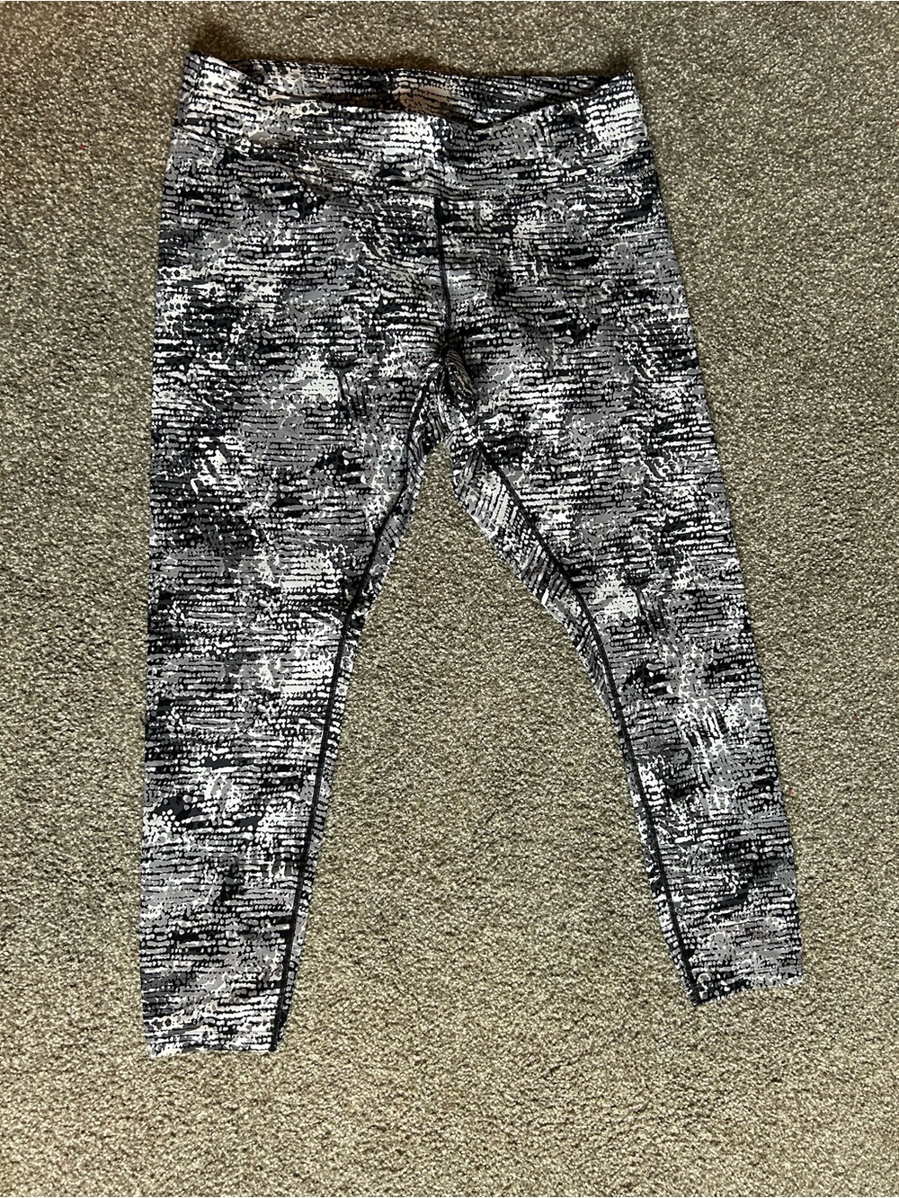 Calvin Klein Black & White Printed Leggings